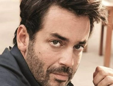 Η εξομολόγηση του Πάνου Καλλίτση: Περιέγραψε καρέ – καρέ τη στιγμή της δολοφονικής επίθεσης (βίντεο)